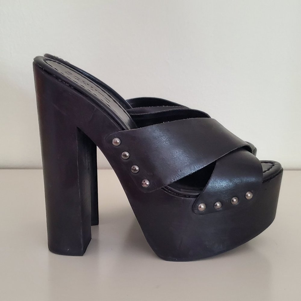 Schutz Wood Platform Slip-on Sandals size 7.5/8